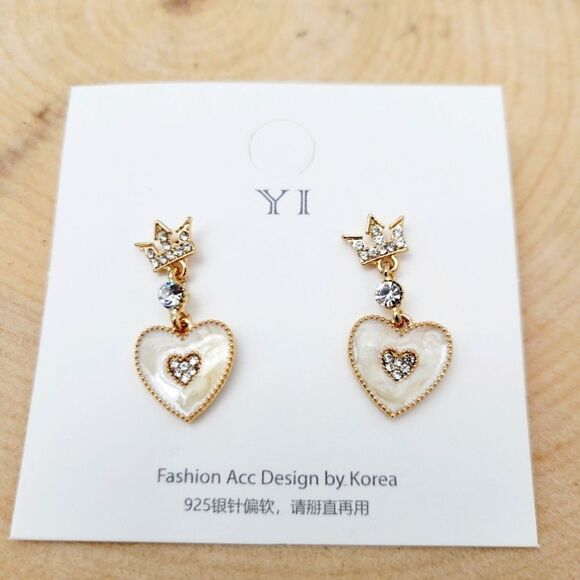 Brand New Gold Tone Rhinestone Hearts Earrings - Picture 1 of 6